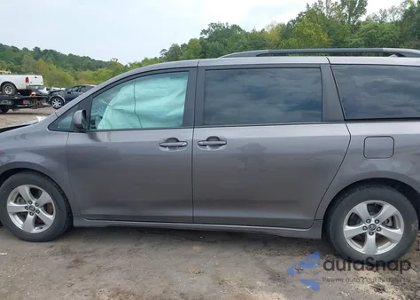 2018 Toyota Sienna Le 8 Passenger from USA, damaged, VIN 5TDKZ3DCXJS944116